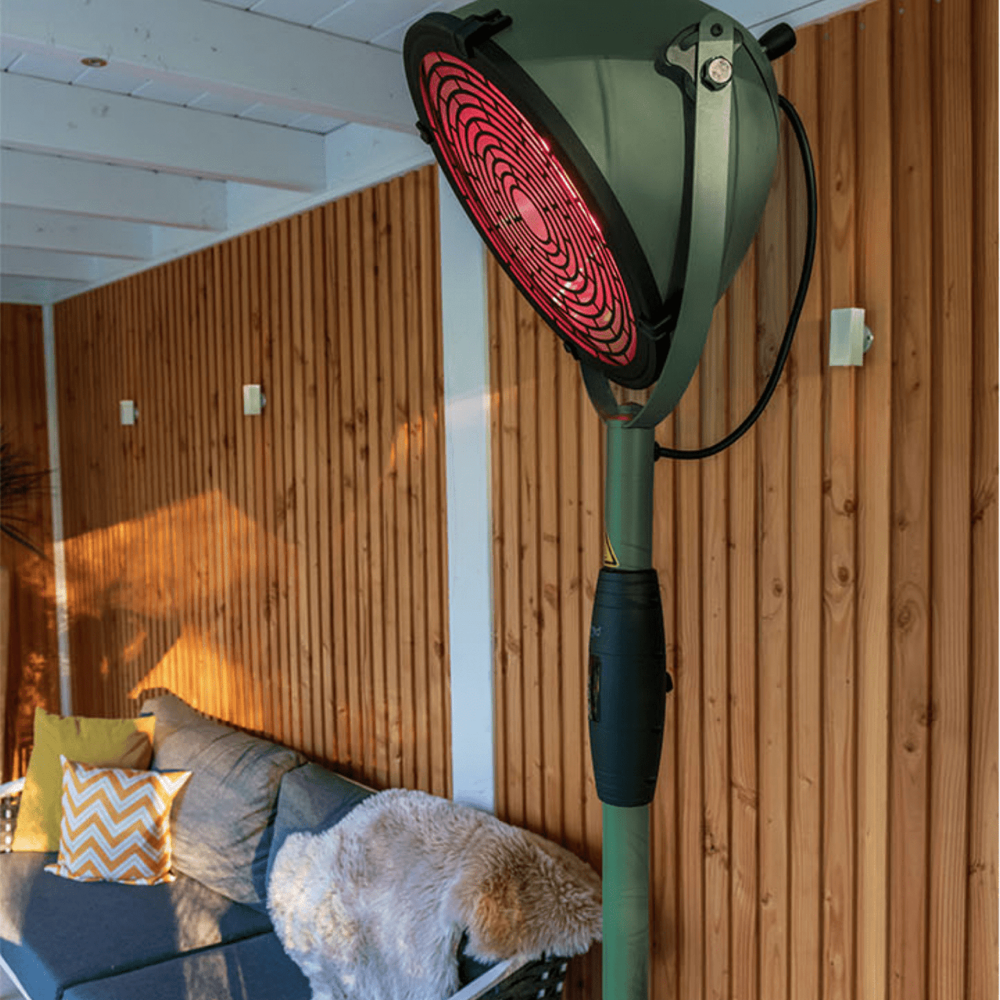 chauffage Indus Ultra Jade Smart Sur pied 2100 W or rose vert Sunred - Chauffageterrasse.fr