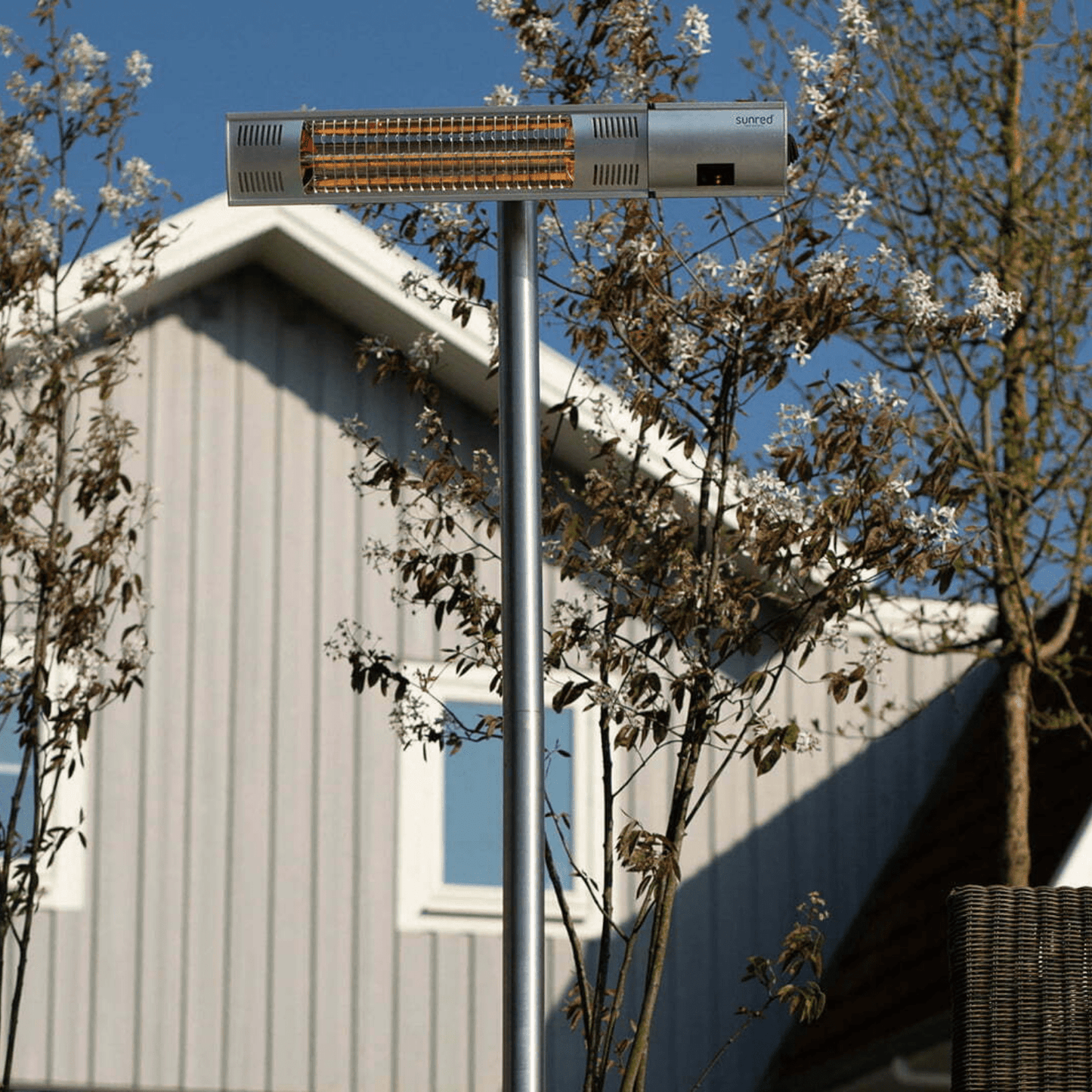 Ultra Sur pied argent 2000 Watt - Chauffageterrasse.fr