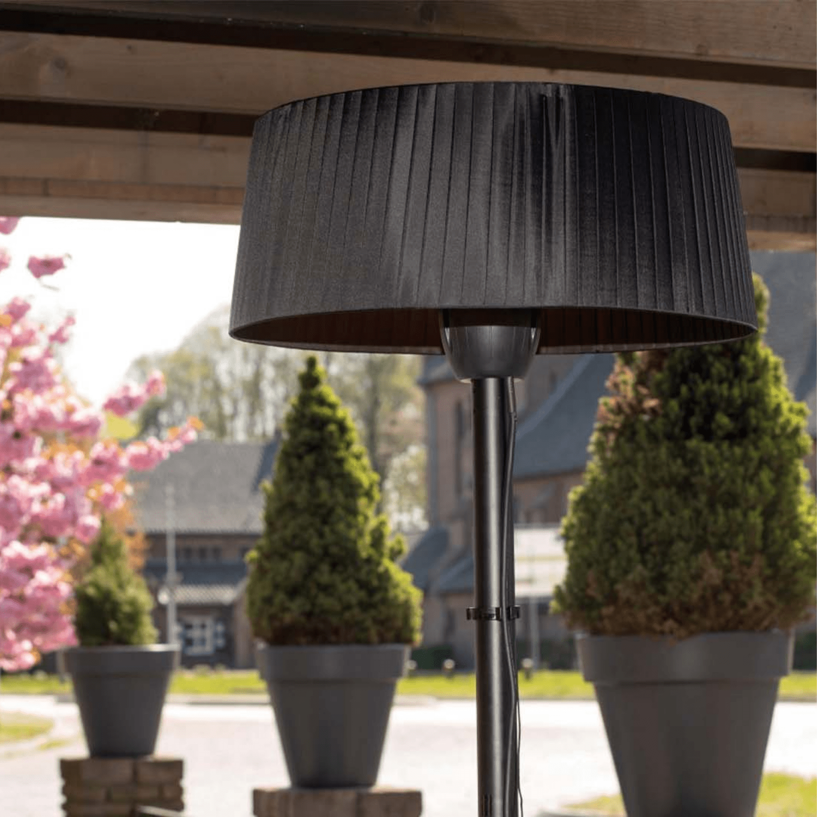Artix Bright Sur pied noir 1500 Watt - Chauffageterrasse.fr