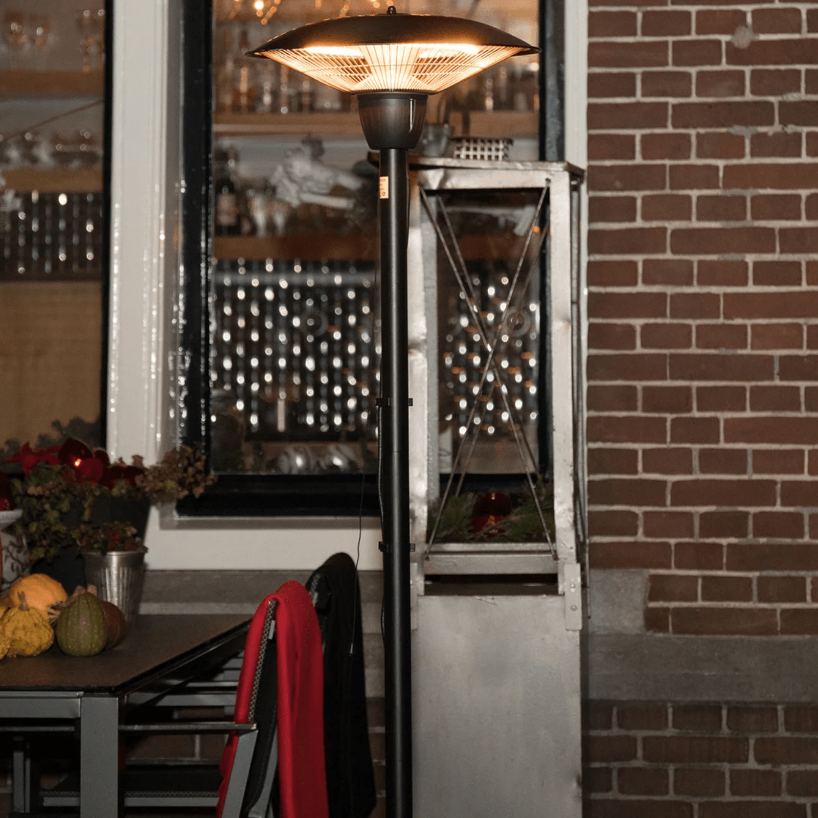 Barcelona Bright Sur pied noir 1500 Watt - Chauffageterrasse.fr