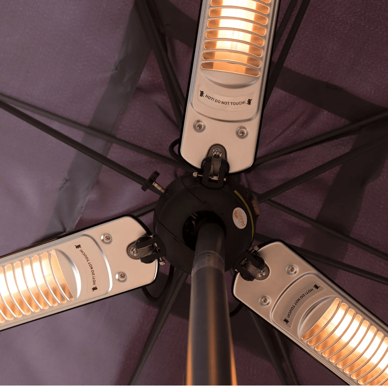Bright Parasol noir 2000 Watt - Chauffageterrasse.fr