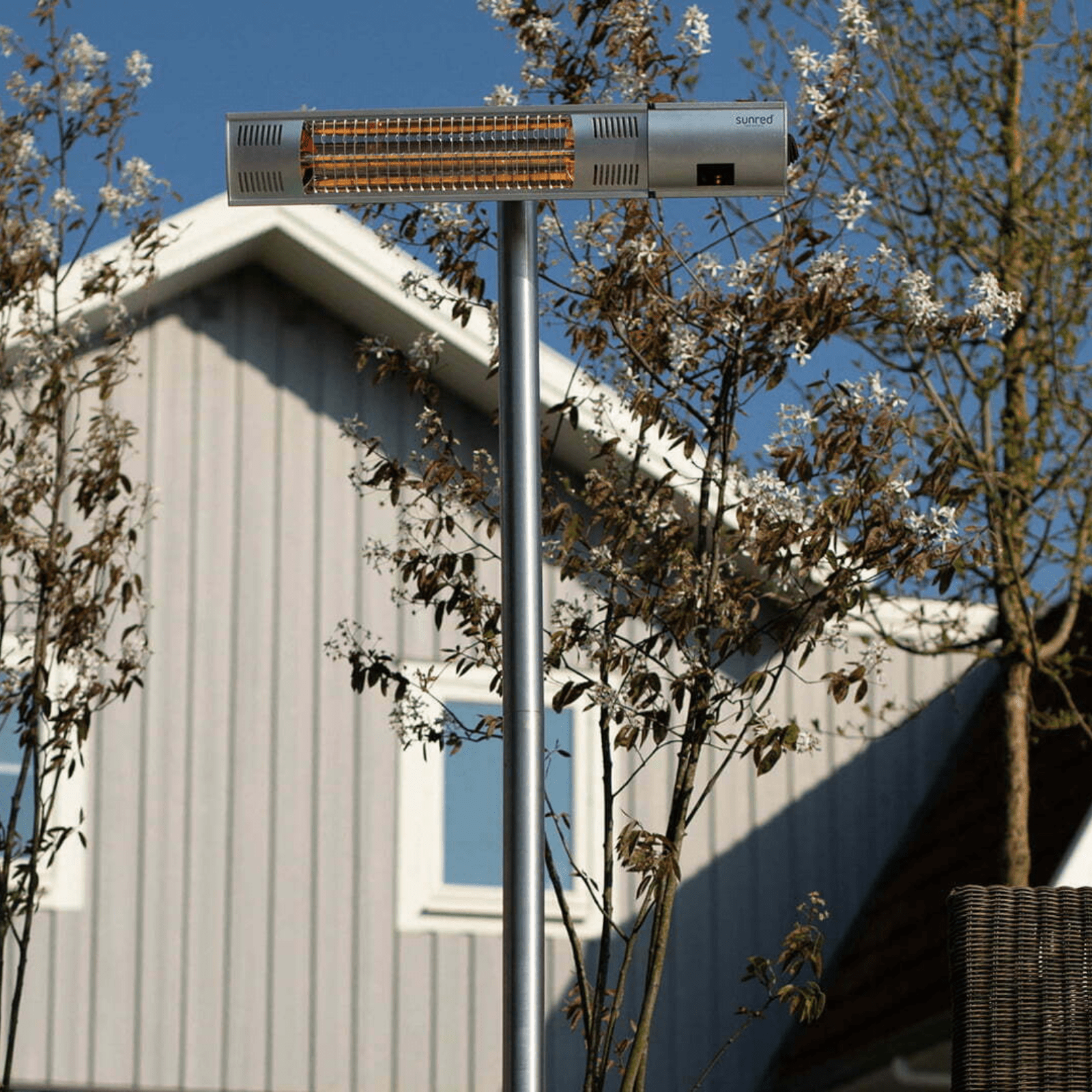 Ultra Sur pied argent 2000 Watt - Chauffageterrasse.fr